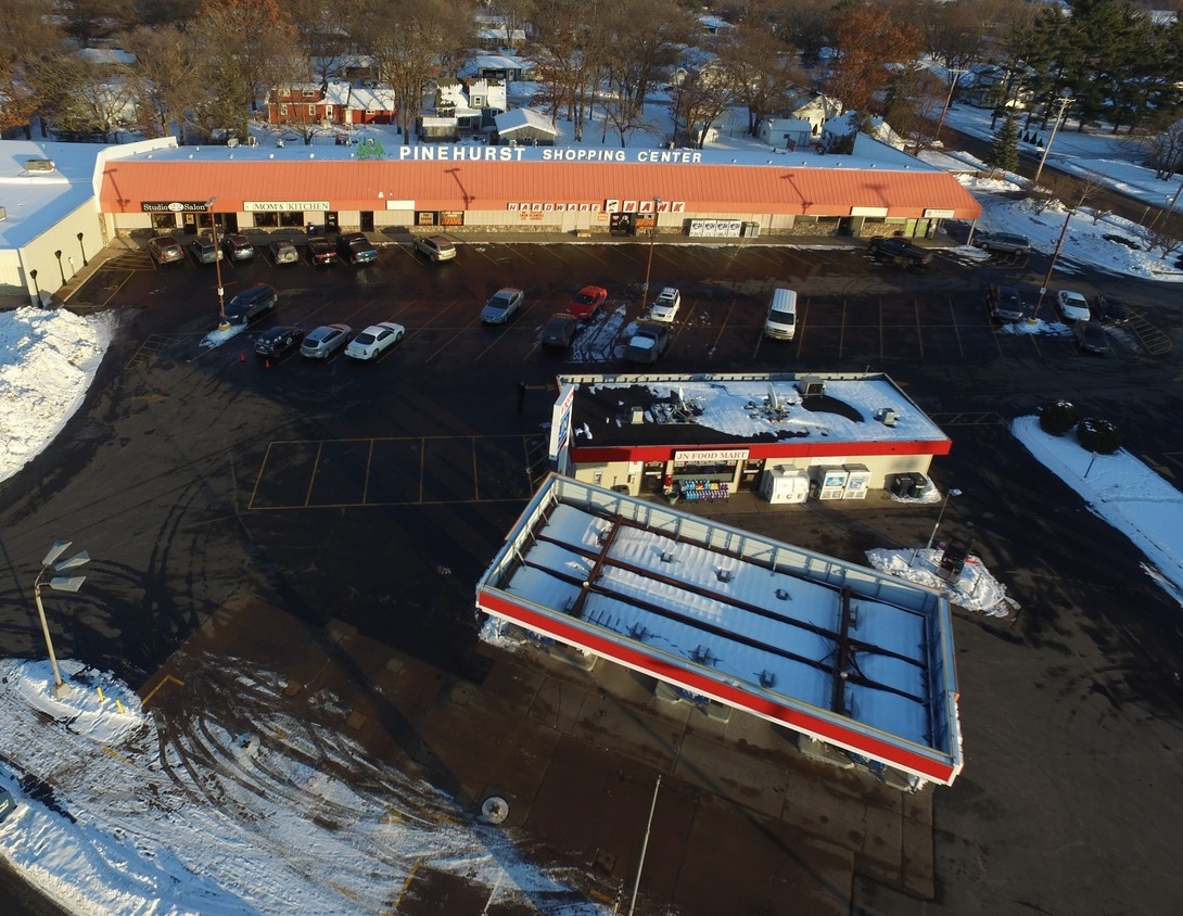 3027-3033 N Hastings Way